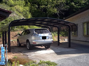 �J�[�|�[�g�{�H��