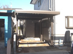 �J�[�|�[�g�{�H��