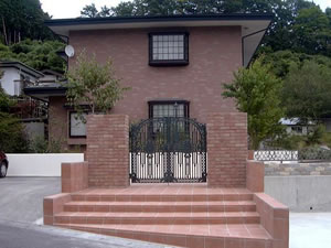 ����E�t�F���X�{�H��