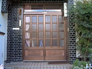 �������{�H�O