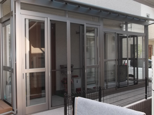 �������{�H��